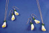 delicate glass calla lily sets for bridesmaids